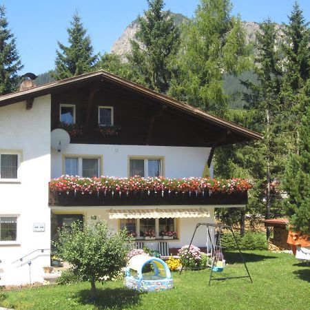 Pension Tannheim Exterior foto